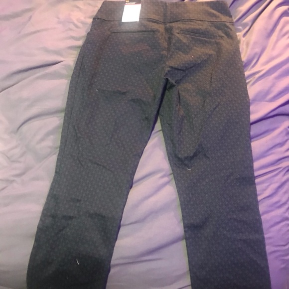 Lee Slim Leg Mid Rise - Ladies dress slacks in size 10 - Picture 2 of 4